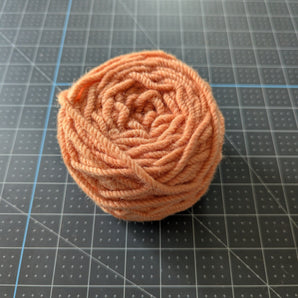 100% New Zealand Wool Macrame & Weaving Yarn - Salmon - 4oz Cake