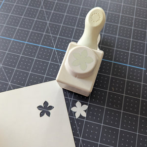 Martha Steward Crafts Paper Punch - Hydrangea