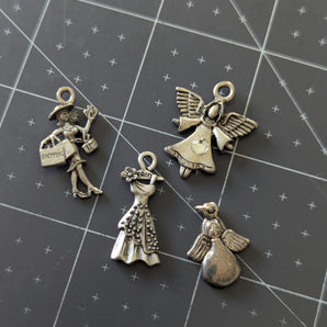 Base Metal Figures - Charms Set