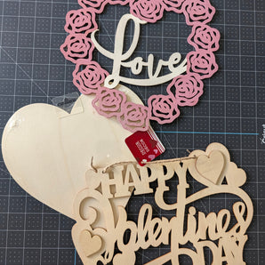 3pc Love Wooden Paintable Signs Set